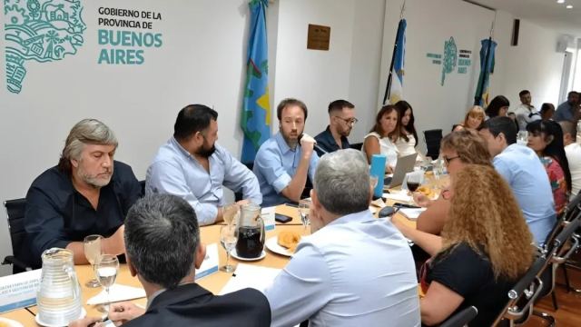 Novedad en la paritaria: El Bapro ofreció un plan de desendeudamiento, pero Kicillof dilata la oferta salarial