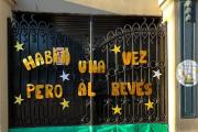 “Transformamos la escuela para que, por una noche, la literatura se viva con todos los sentidos”