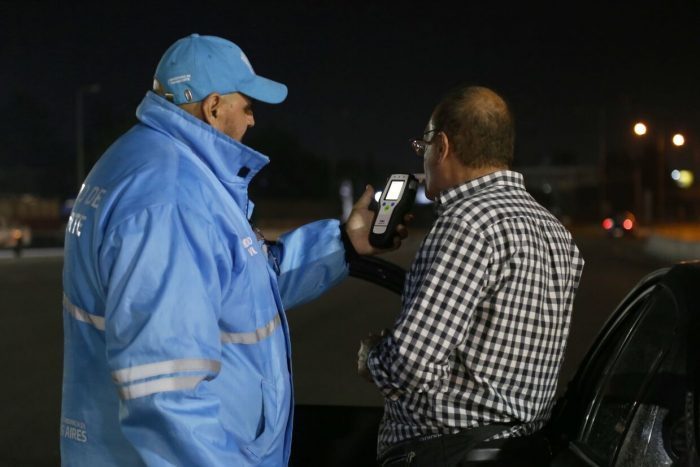En un operativo de seguridad vial, se sacó de las rutas bonaerenses a 235 conductores alcoholizados