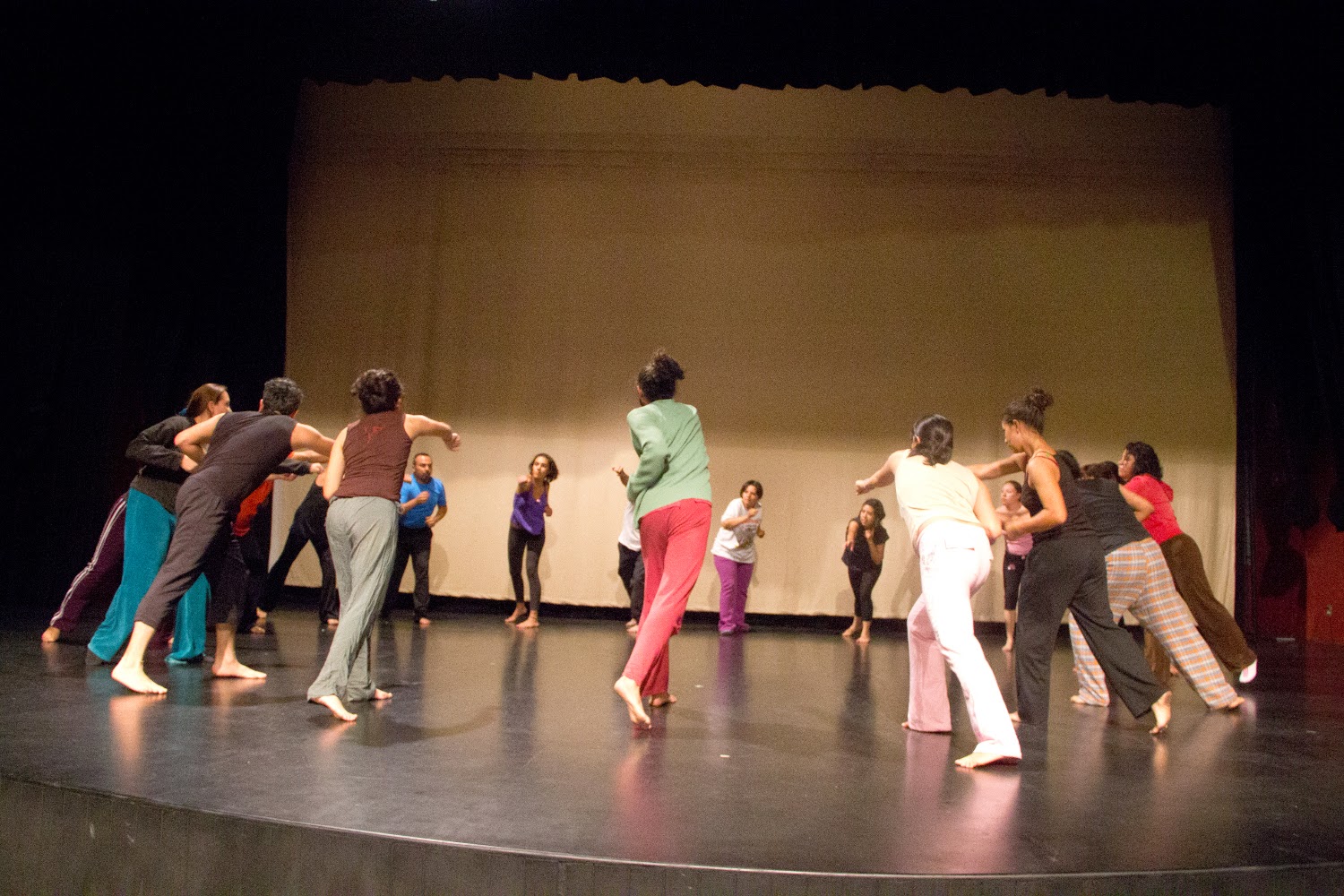 Se pusieron en marcha nuevos talleres en la Escuela Municipal de Teatro