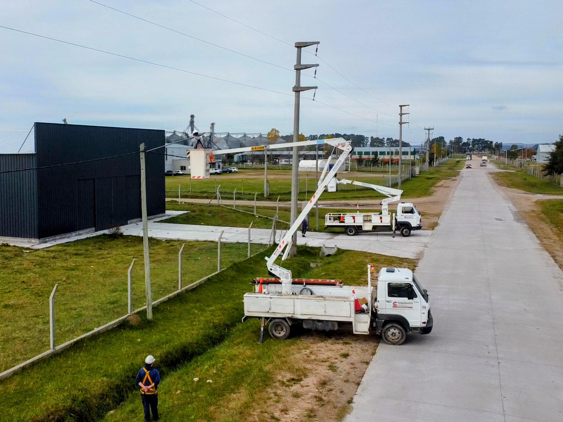 Inició la obra de recambio y colocación de luminaria en la Zona de Actividades Logísticas Olavarría