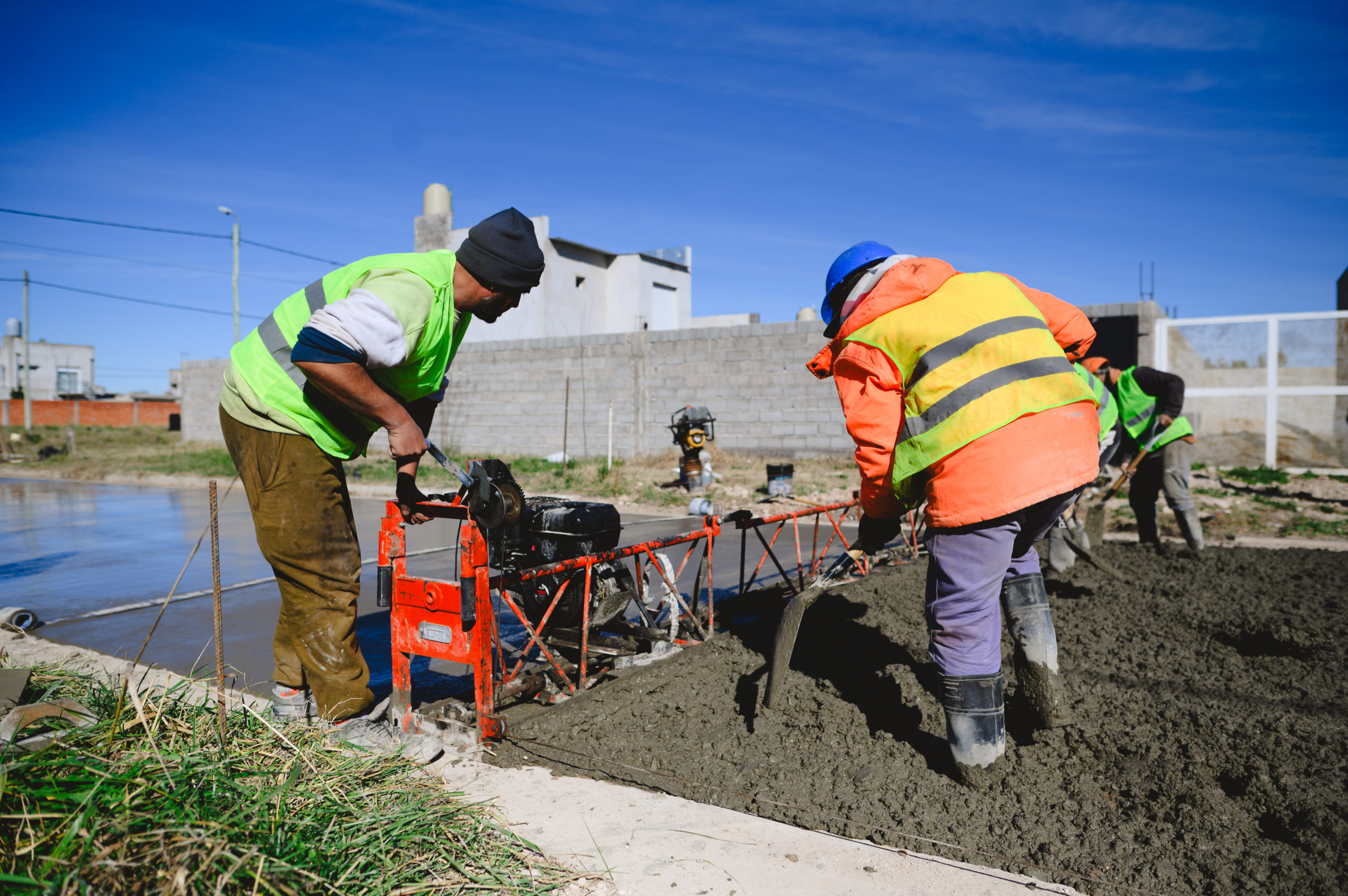 Se puso en marcha la obra de pavimentación en Barrio Pickelado