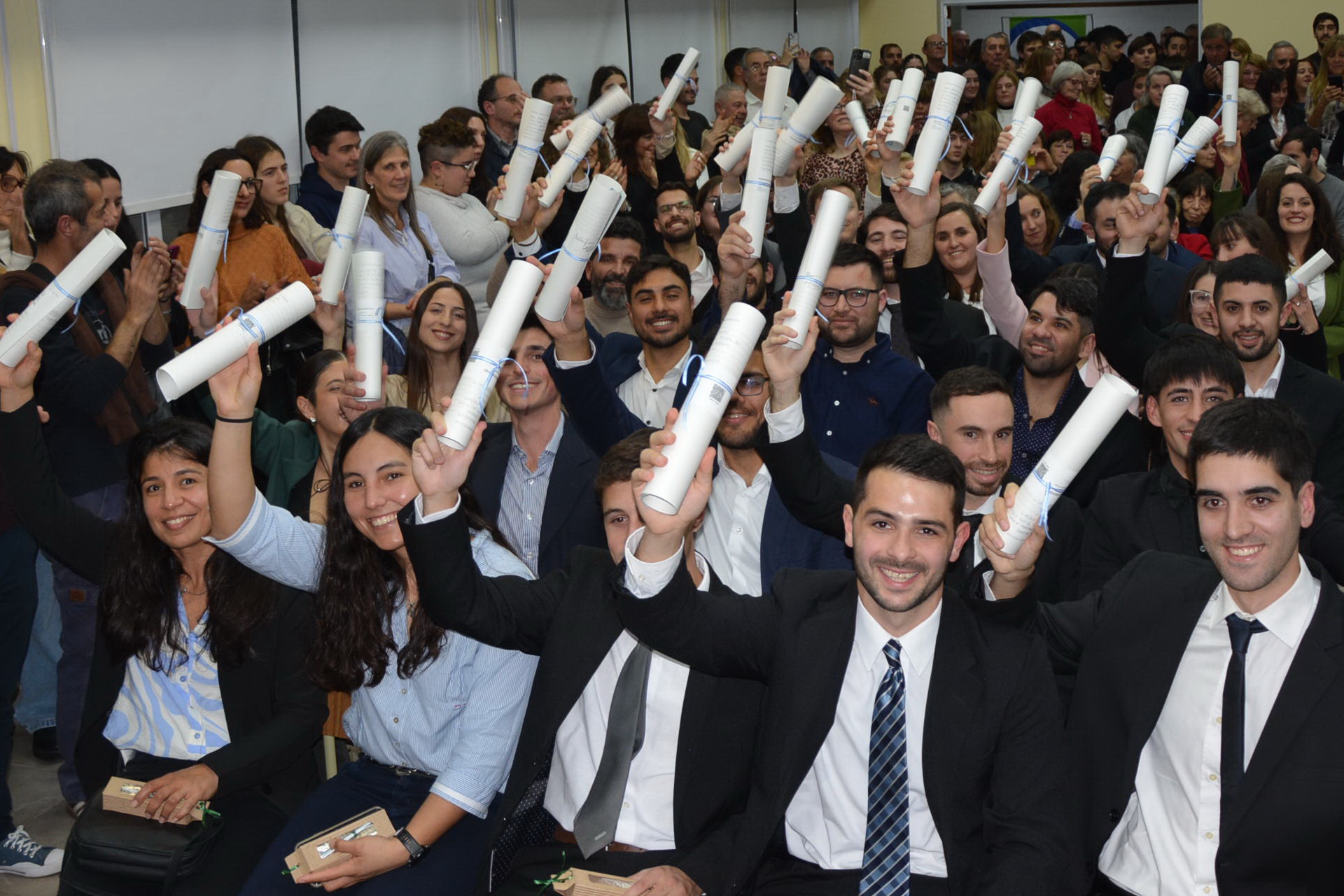 Graduados y graduadas de Ingeniería recibieron sus diplomas