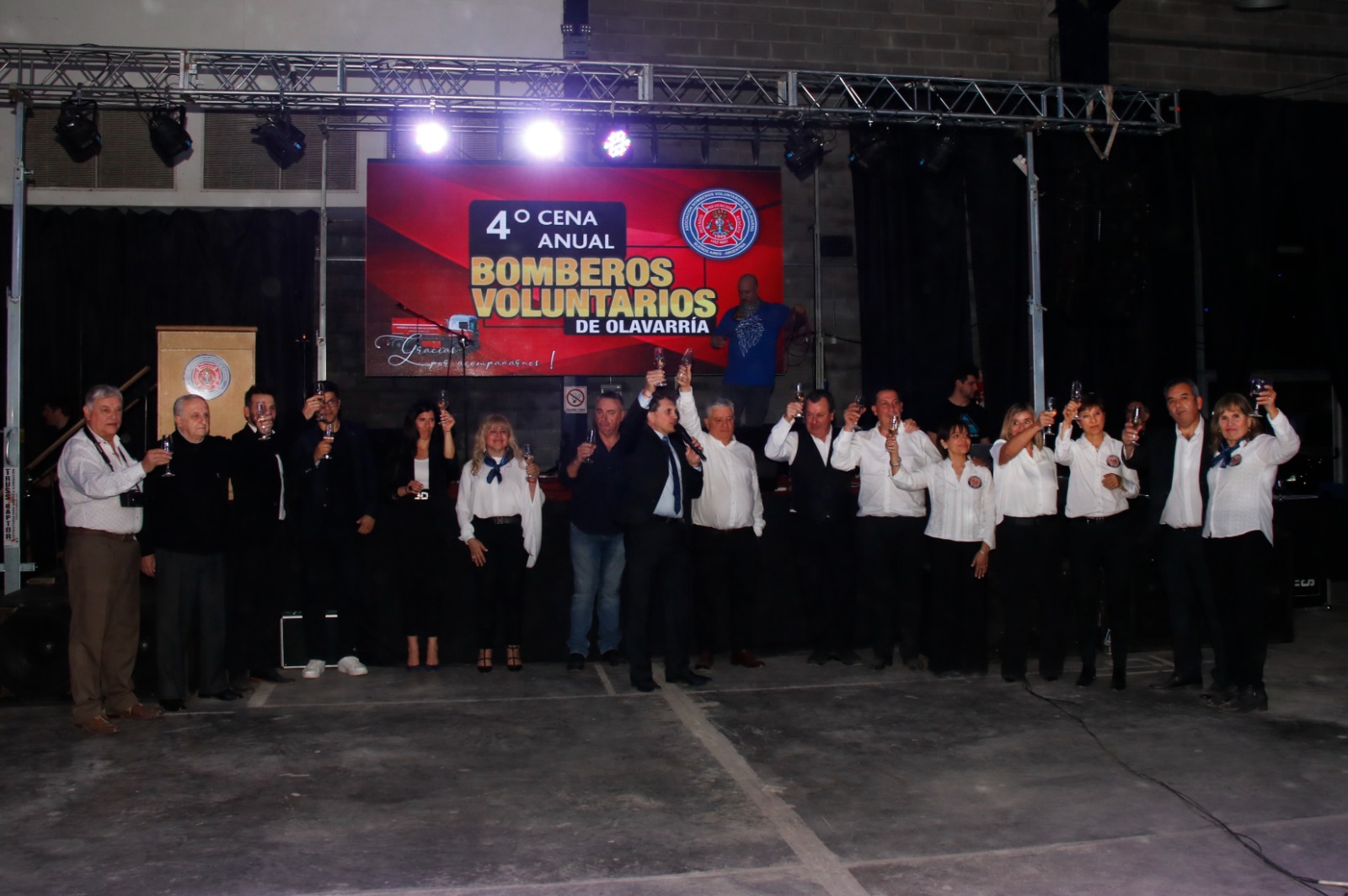Más de 1200 personas dijeron presente en la 4ª Cena Anual de Bomberos Voluntarios de Olavarría