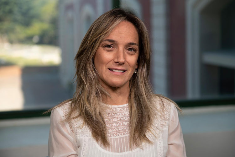 Malena Galmarini fue a la Corte para evitar que Diego Santilli encabece la lista de LLA