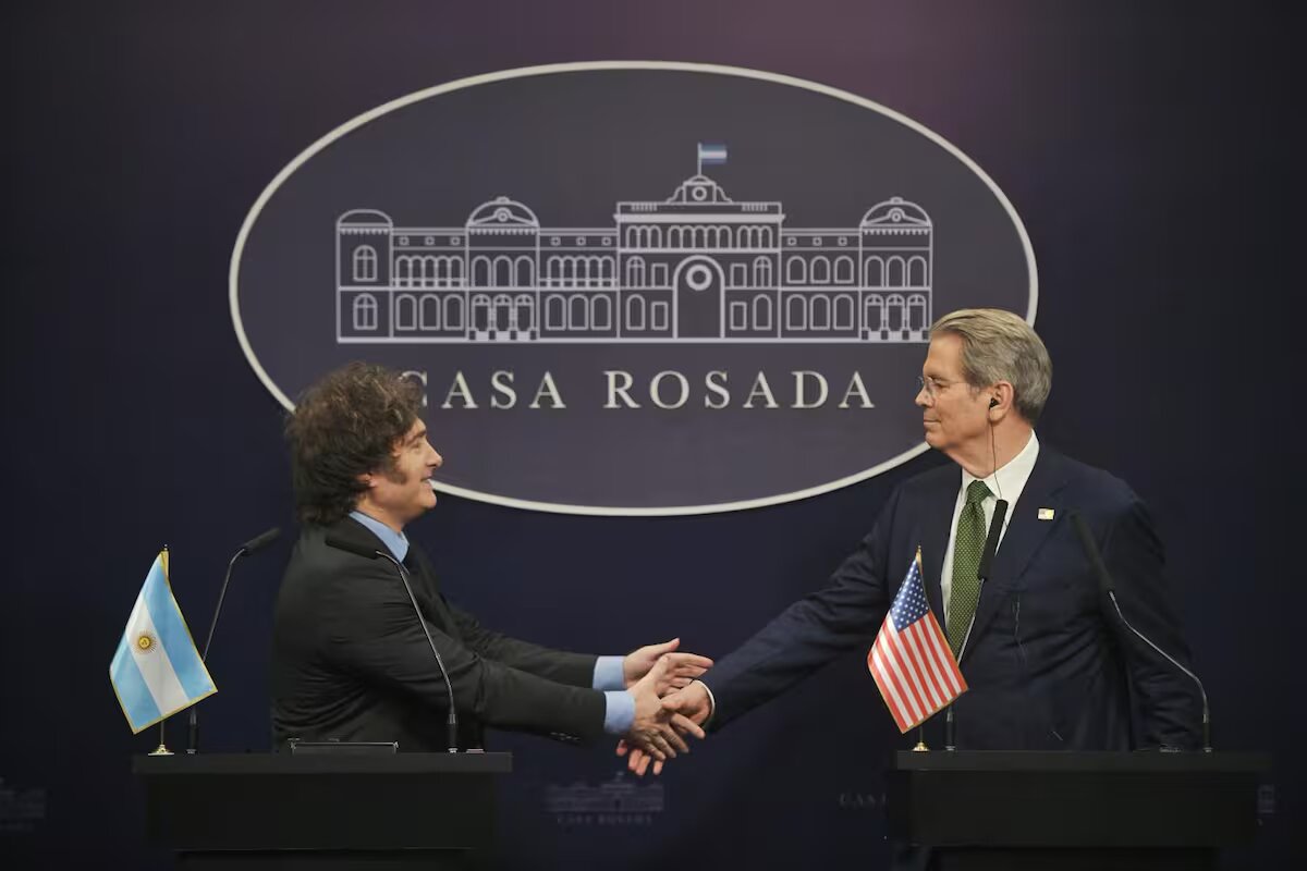Argentina oficializó el swap con Estados Unidos por 20.000 millones de dólares