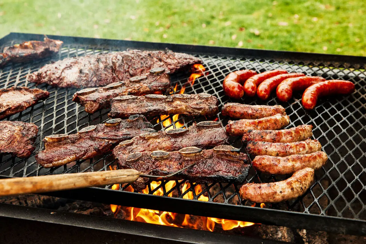 El precio del asado pegó un salto de 8,2% en octubre, pero el pollo bajó