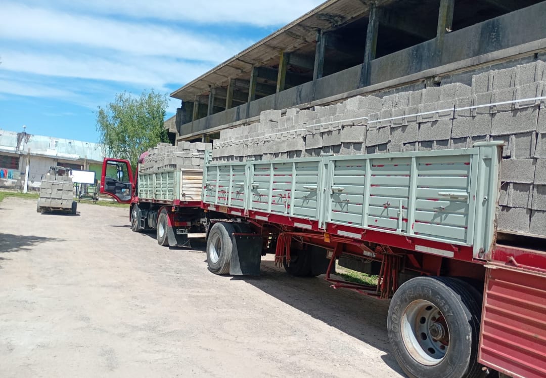 Internos de la Unidad 27 de Sierra Chica fabricaron más de 1500 bloques de concreto