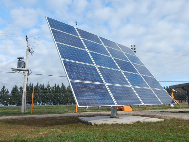 La Provincia construirá cinco nuevos Parques Solares