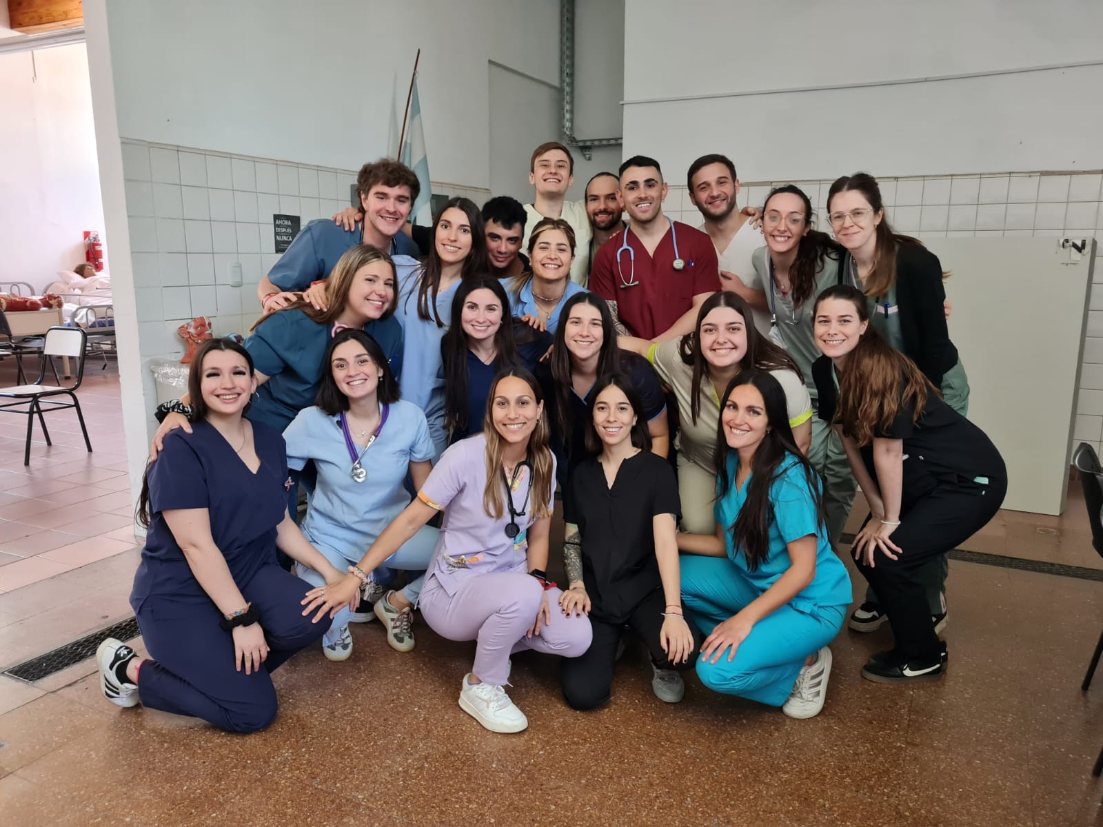 Veinte estudiantes de la Facultad de Ciencias de la Salud culminaron sus estudios y se convirtieron en médicos