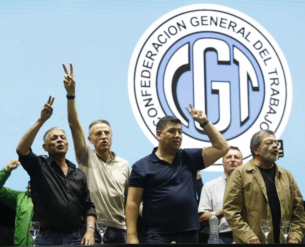 La CGT eligió un nuevo triunvirato: Jorge Sola, Cristian Jerónimo y Octavio Argüello