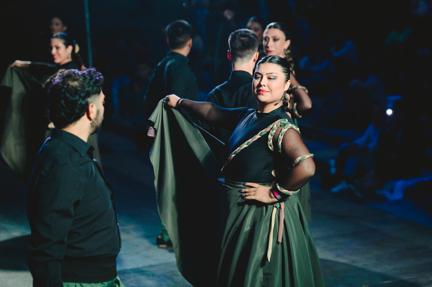 “Olavarría en Verano” se puso en marcha con un masivo show en las escalinatas de la Casa del Bicentenario