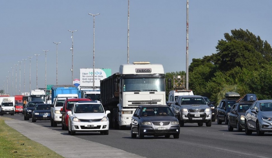 Rutas cargadísimas hacia la Costa Atlántica en el primer fin de semana del año
