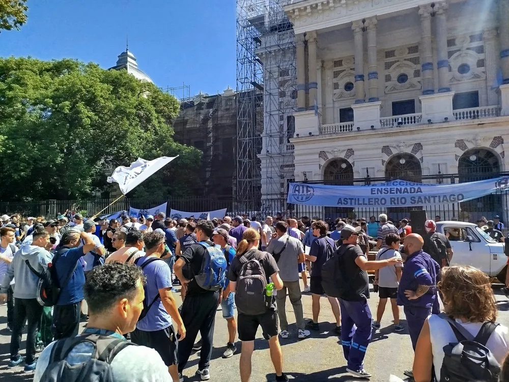 Astilleros Río Santiago rechazó el aumento y abrió el primer conflicto en la calle con el Gobierno de Kicillof