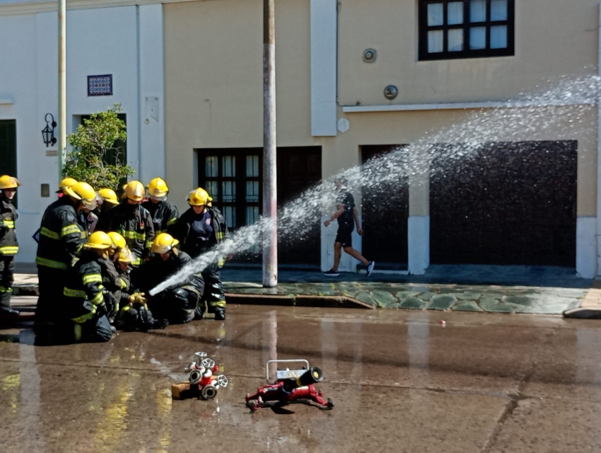 Bomberos Voluntarios: El primer mes del año cerró con más de 260 salidas