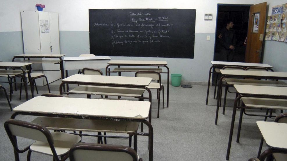 Con clases parciales y paro de estatales, arrancó una semana clave para Kicillof
