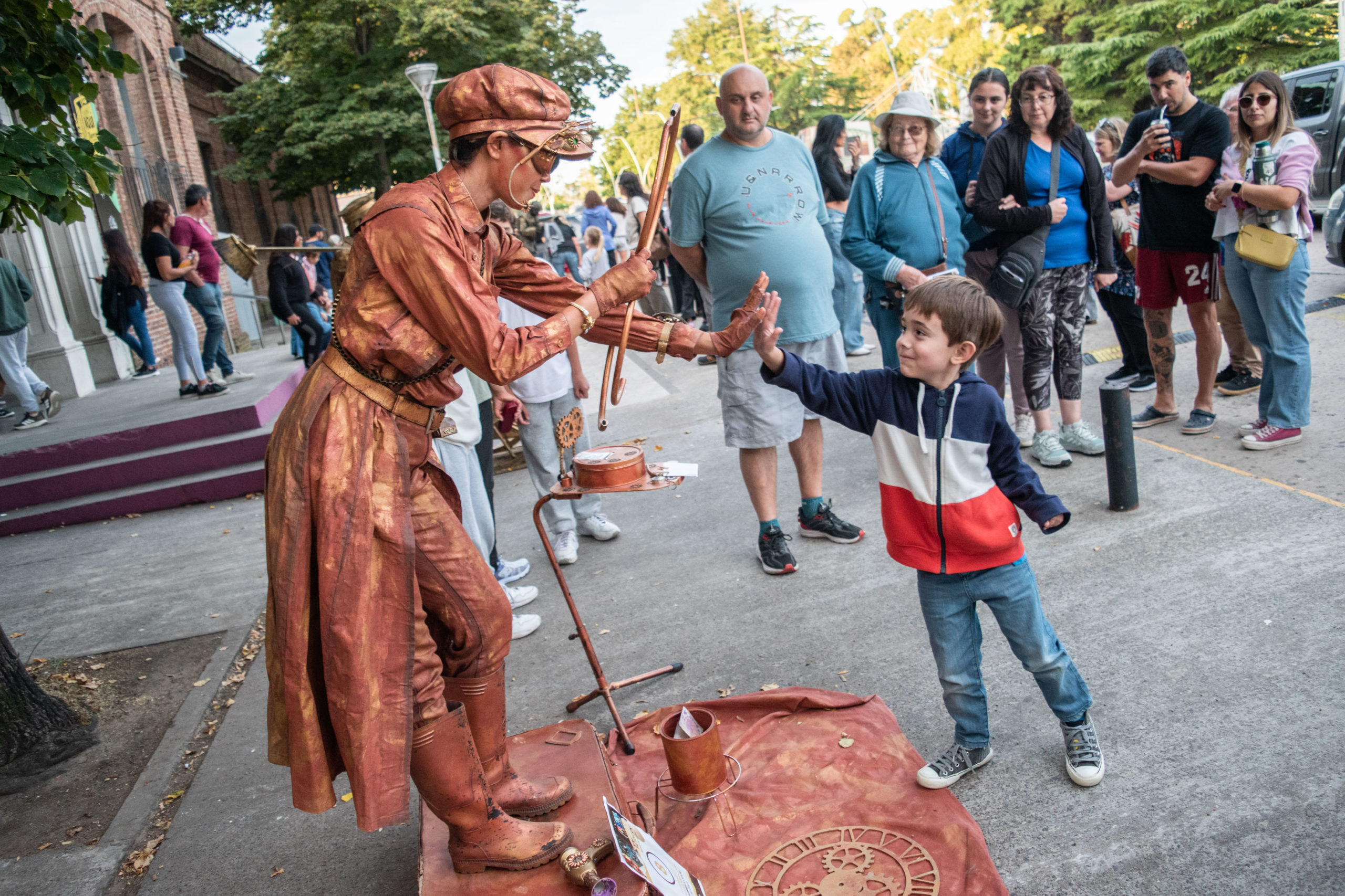 Cuenta regresiva para la XIII edición del Festival Internacional de Estatuas Viviente de Olavarría