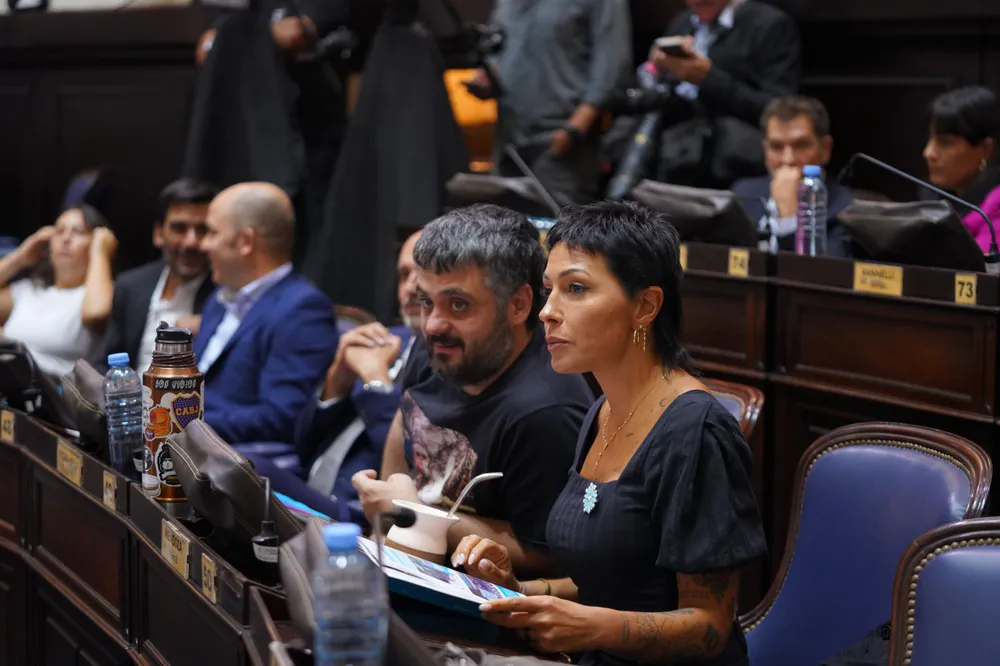 La Cámpora cuestionó a Kicillof por no mencionar "la detención ilegal de Cristina"