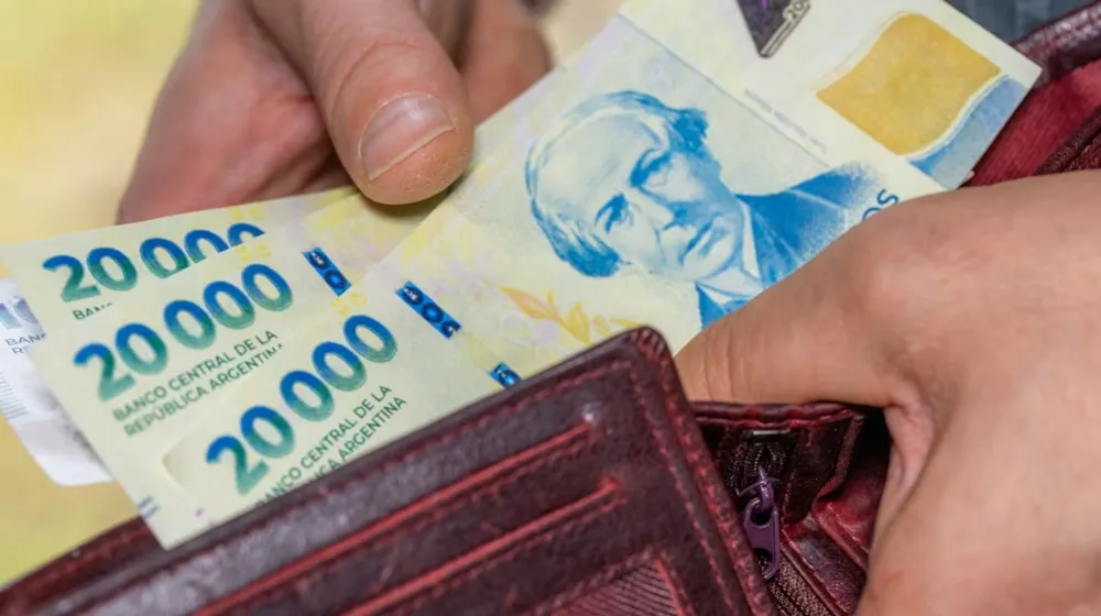 INDEC: El incremento de los salarios en enero perdió contra la inflación