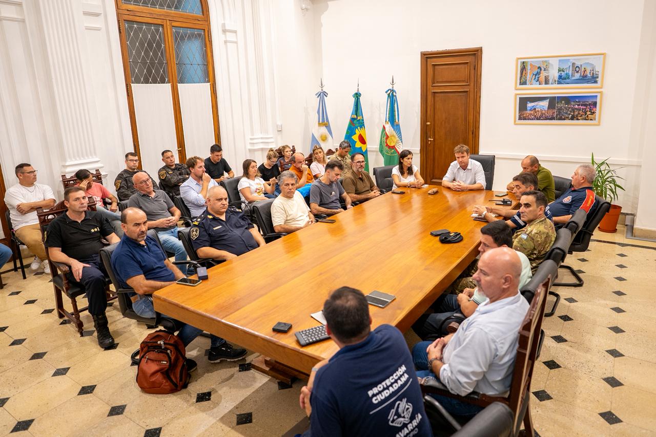Maximiliano Wesner conformó el Comité Operativo de Emergencias ante las alertas meteorológicas