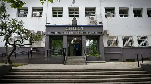 La ANMAT prohibió la venta de un lote de un perfume por irregularidades