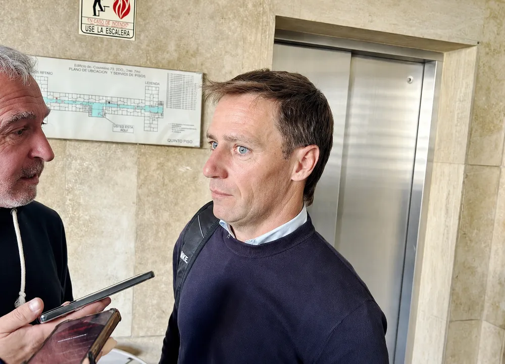 Manuel Adorni: El contratista mostró pagos que confirman los 245 mil dólares que declaró